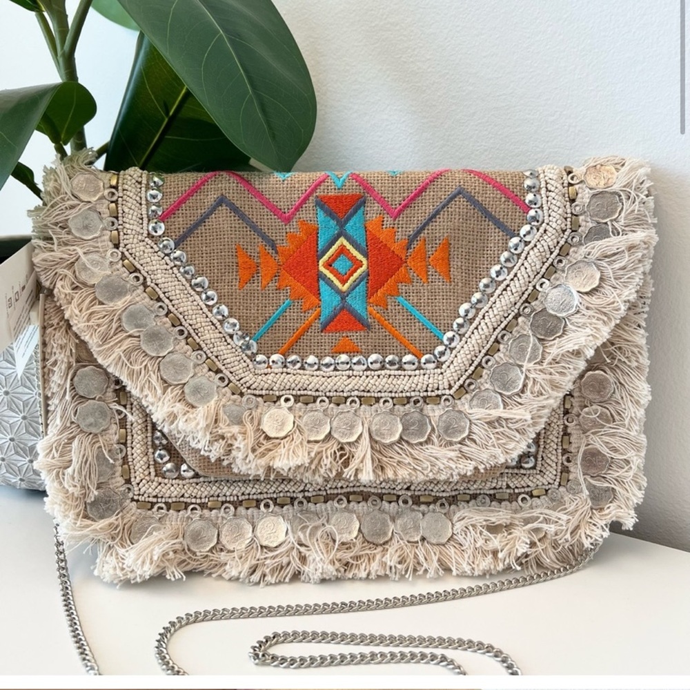 NWT Antik Kraft Bohemian Beaded Fringe
Clutch w removable strap